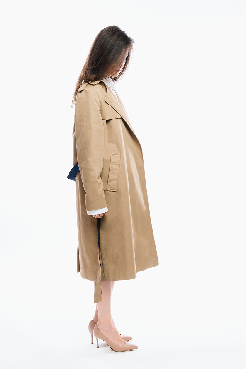 Lilia Ceaicovschi  trench coat ARDO